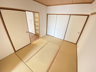 シャトレ鳴尾の物件内観写真